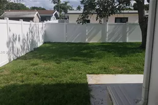 8351 Johnson St, Pembroke Pines, FL 33024 - Photo 21