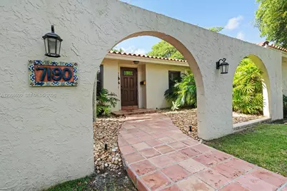 7190 SW 100th St, Pinecrest, FL 33156 - Photo 3