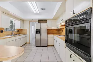 621 SW 30th Ave, Fort Lauderdale, FL 33312 - Photo 15