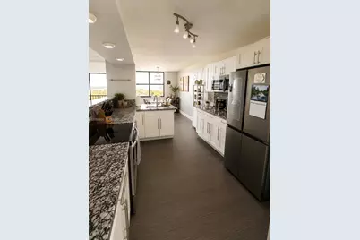 105 Lake Emerald Dr #503, Oakland Park, FL 33309 - Photo 3