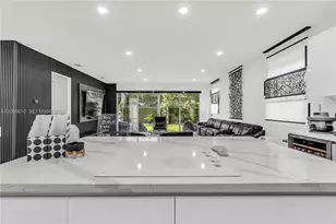 9730 NW 74th Terrace, Doral, FL 33178 - Photo 9