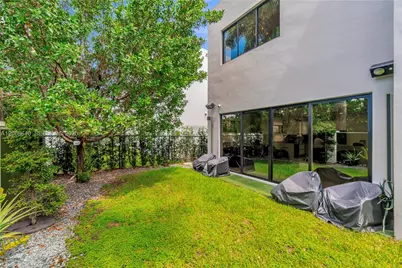 9730 NW 74th Ter, Doral, FL 33178 - Photo 55