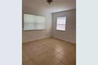 2628 Fletcher Ct #0, Hollywood, FL 33020 - Photo 5