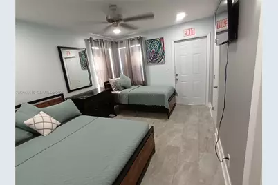 2242 Polk St, Hollywood, FL 33020 - Photo 9