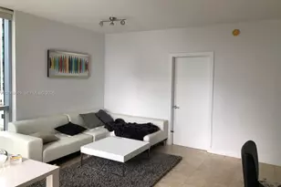 1060 Brickell Ave, Miami, FL 33131 - Photo 3