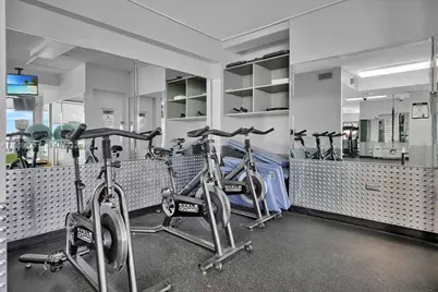 5555 Collins Ave #10K, Miami Beach, FL 33140 - Photo 33