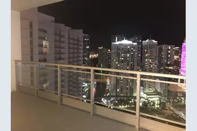 90 SW 3rd St #3802, Miami, FL 33130 - Photo 13