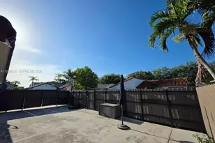11122 SW 143rd Ct, Miami, FL 33186 - Photo 15