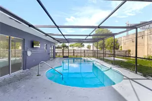 1854 Lauderdale Manor Dr, Fort Lauderdale, FL 33311 - Photo 21