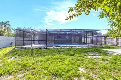 1854 Lauderdale Manor Dr, Fort Lauderdale, FL 33311 - Photo 25