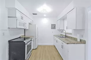1854 Lauderdale Manor Dr, Fort Lauderdale, FL 33311 - Photo 15
