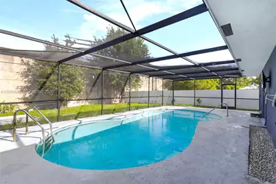1854 Lauderdale Manor Dr, Fort Lauderdale, FL 33311 - Photo 23