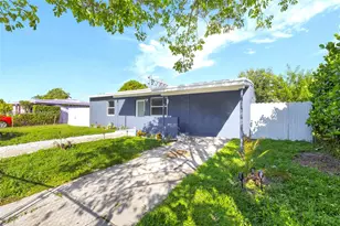 1854 Lauderdale Manor Dr, Fort Lauderdale, FL 33311 - Photo 3
