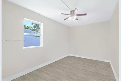 1854 Lauderdale Manor Dr, Fort Lauderdale, FL 33311 - Photo 9