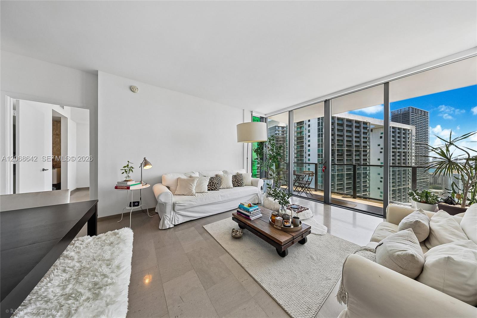 68 SE 6th St #2909 - 68 SE 6th St #2909, Miami, FL 33131 Luxury Property | Jose Angel Pina