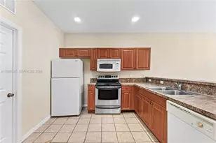 2004 Freeport Ln, Riviera Beach, FL 33404 - Photo 7