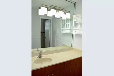 2728 W 74th St #2728, Hialeah, FL 33016 - Photo 11