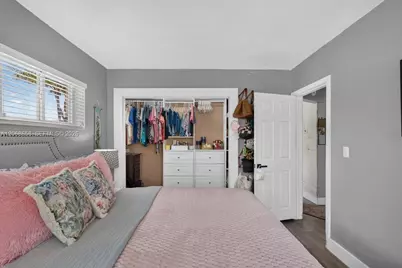 121 E 36th St, Hialeah, FL 33013 - Photo 21