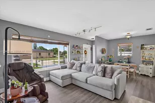 121 E 36th St, Hialeah, FL 33013 - Photo 9