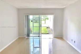 2491 SW 82nd Ave, Davie, FL 33324 - Photo 3