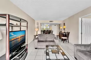 9273 Collins Ave, Surfside, FL 33154 - Photo 1