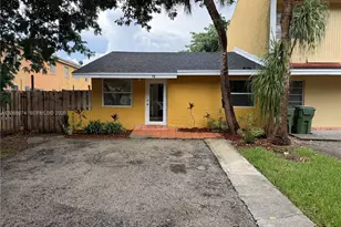 70 SW 14th Terrace, Homestead, FL 33030 - Photo 1