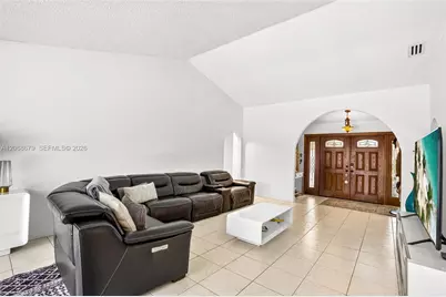 15705 SW 7th Pl, Sunrise, FL 33326 - Photo 9