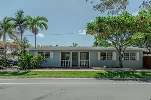 729 NE 2nd Ct, Hallandale Beach, FL 33009 - Photo 1