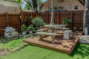 729 NE 2nd Ct, Hallandale Beach, FL 33009 - Photo 47