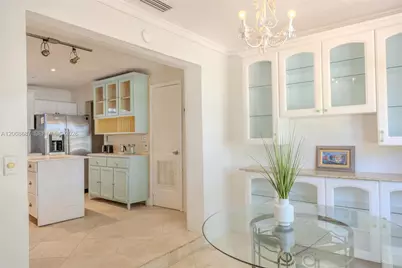 729 NE 2nd Ct #729, Hallandale Beach, FL 33009 - Photo 15