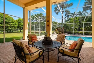 10660 SW 44th Ct, Davie, FL 33328 - Photo 11