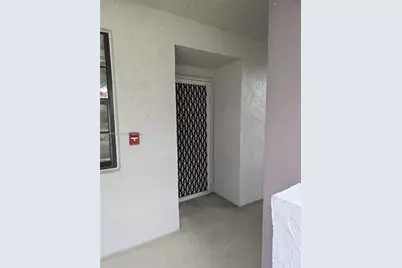 9830 W McNab Rd #208, Tamarac, FL 33321 - Photo 5