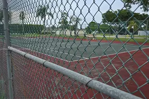 9830 W McNab Rd, Tamarac, FL 33321 - Photo 41