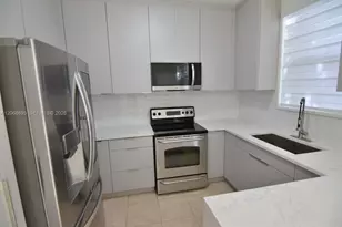 7855 NW 110th Ave, Doral, FL 33178 - Photo 11