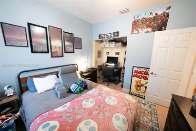 9051 SW 227th St #11, Cutler Bay, FL 33190 - Photo 17