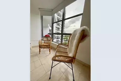 3600 Mystic Pointe Dr #1010, Aventura, FL 33180 - Photo 15
