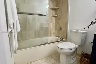 3600 Mystic Pointe Dr, Aventura, FL 33180 - Photo 13