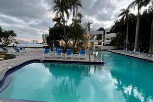 3600 Mystic Pointe Dr, Aventura, FL 33180 - Photo 19