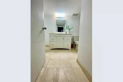 3600 Mystic Pointe Dr #1010, Aventura, FL 33180 - Photo 11