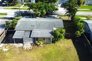 11935 SW 37th St, Miami, FL 33175 - Photo 9