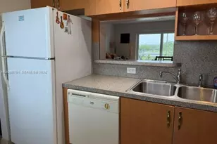 1445 Atlantic Shores Blvd, Hallandale Beach, FL 33009 - Photo 19