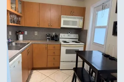 1445 Atlantic Shores Blvd #605, Hallandale Beach, FL 33009 - Photo 17