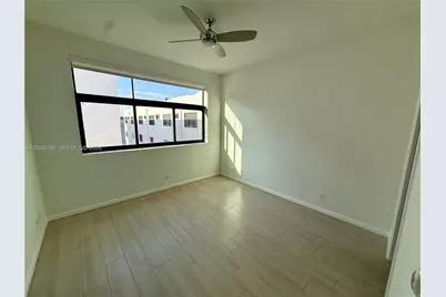 113 NE 6th St #609, Fort Lauderdale, FL 33304 - Photo 13