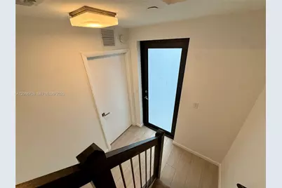 113 NE 6th St #609, Fort Lauderdale, FL 33304 - Photo 5