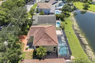 14060 Richwood Pl, Davie, FL 33325 - Photo 29