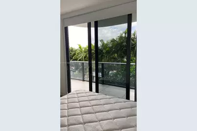 121 NE 34th St #915, Miami, FL 33137 - Photo 9