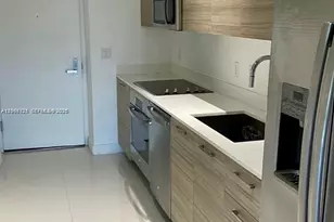 121 NE 34th St, Miami, FL 33137 - Photo 5