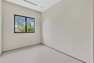 2222 SW 14th St, Miami, FL 33145 - Photo 23