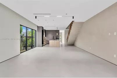 2222 SW 14th St #right, Miami, FL 33145 - Photo 21