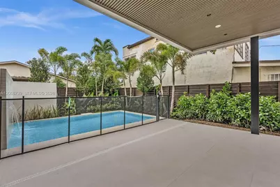 2222 SW 14th St #right, Miami, FL 33145 - Photo 51